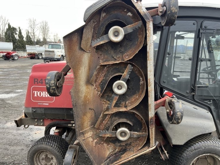 2017-toro-groundsmaster-5910-image-28