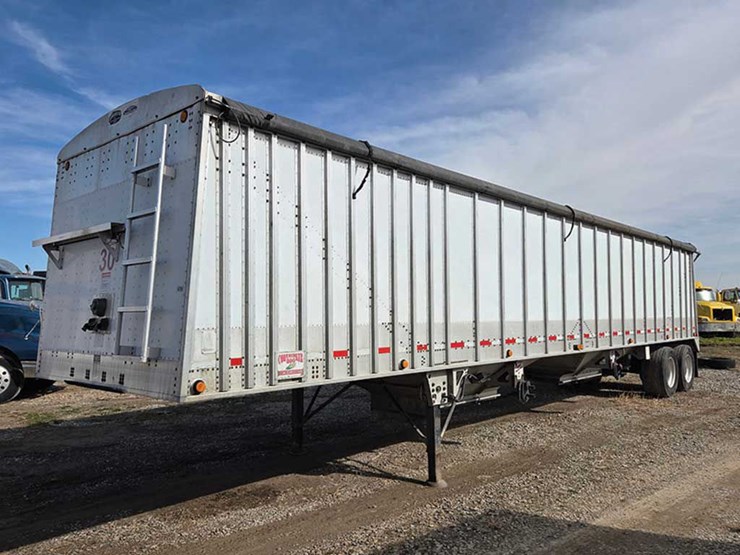 2013-cornhusker-ultralite-image-1