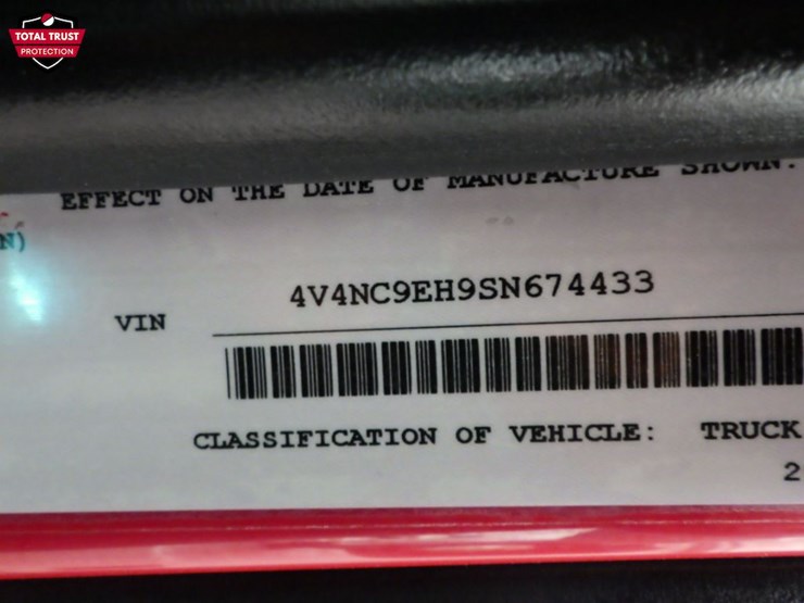 2025-volvo-vnl-760-image-22