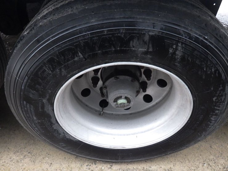 2016-utility-3000r-image-15