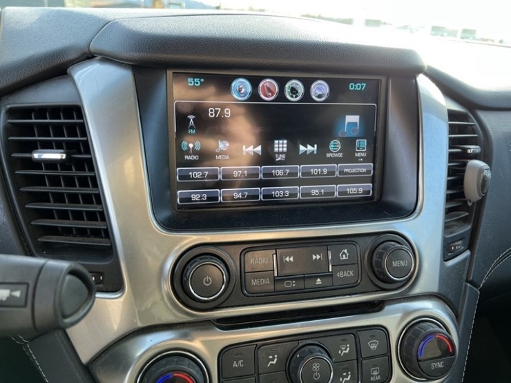 2018-chevrolet-tahoe-image-31