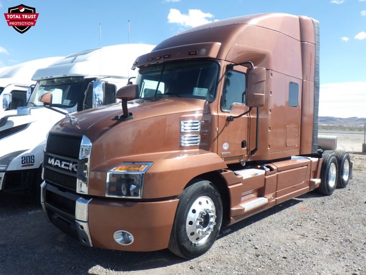 2023-mack-anthem-image-1