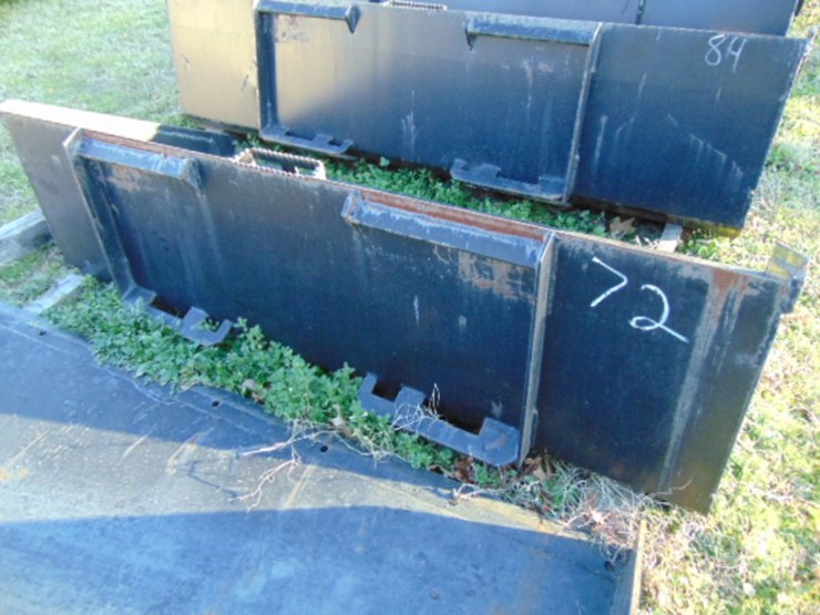 72"-low-profile-skid-steer-bucket-image-2