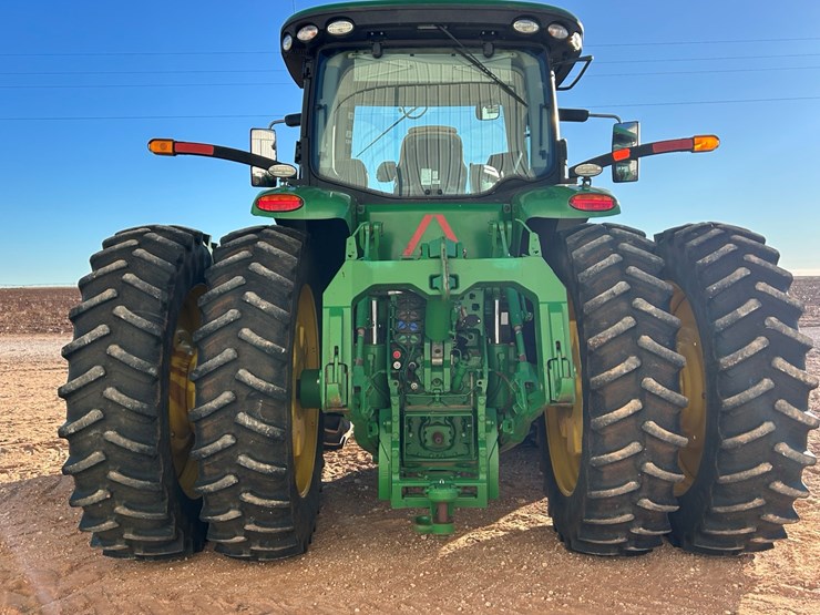 2019-john-deere-8370r-image-4