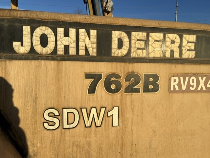 1989-deere-762b-image-35