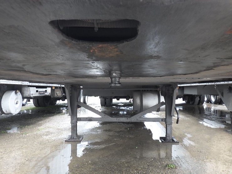 2016-hyundai-reefer-image-3