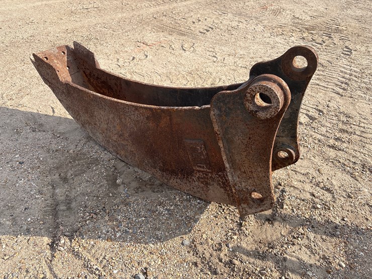 #3545-•-trenching-bucket-image-2