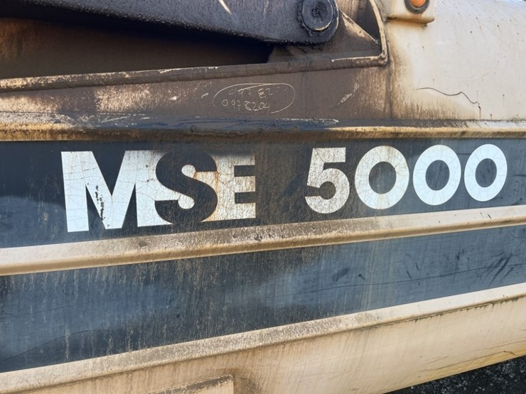 1989-deere-762b-image-36