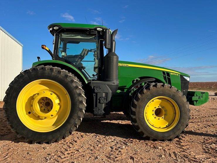 2019-john-deere-8370r-image-2