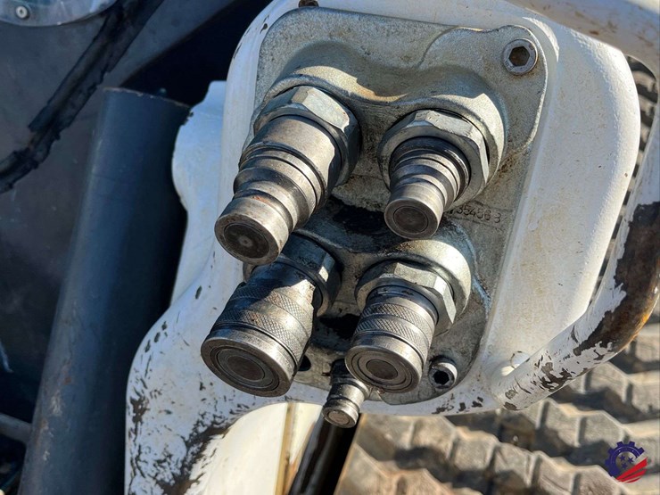 2024-bobcat-t86-image-17