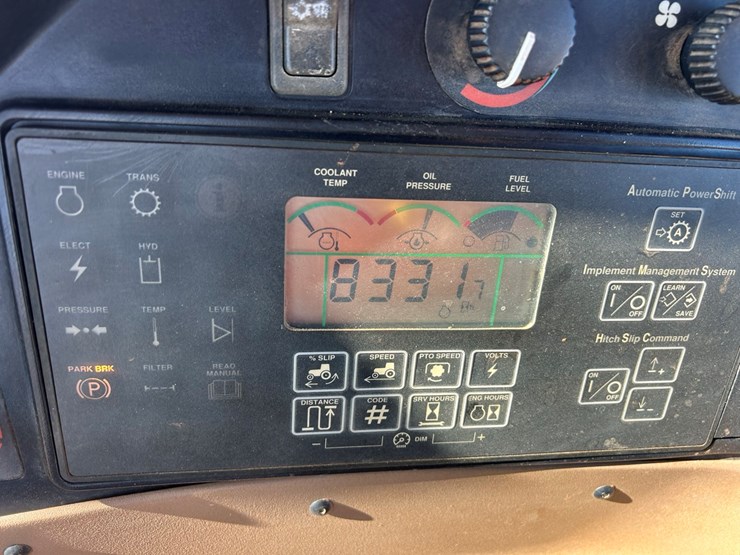 2004-john-deere-8420-image-37