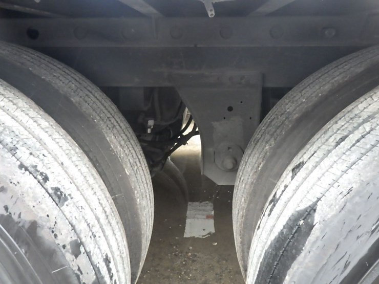 2016-utility-3000r-image-28