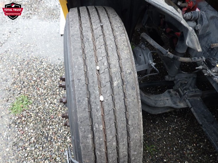 2022-freightliner-cascadia-126-image-20