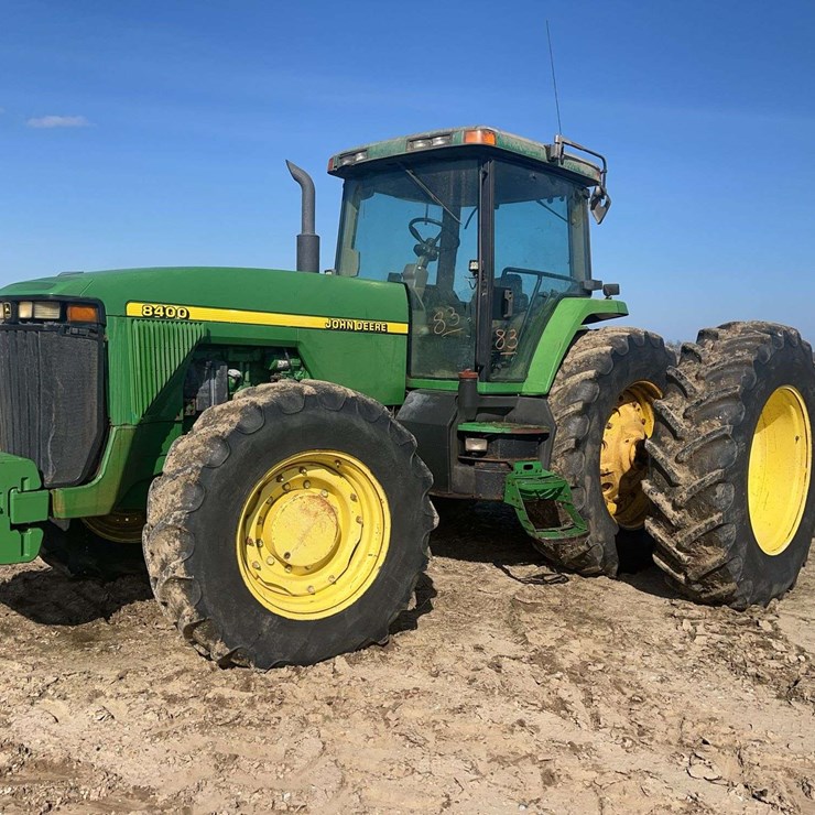 JOHN DEERE 8400