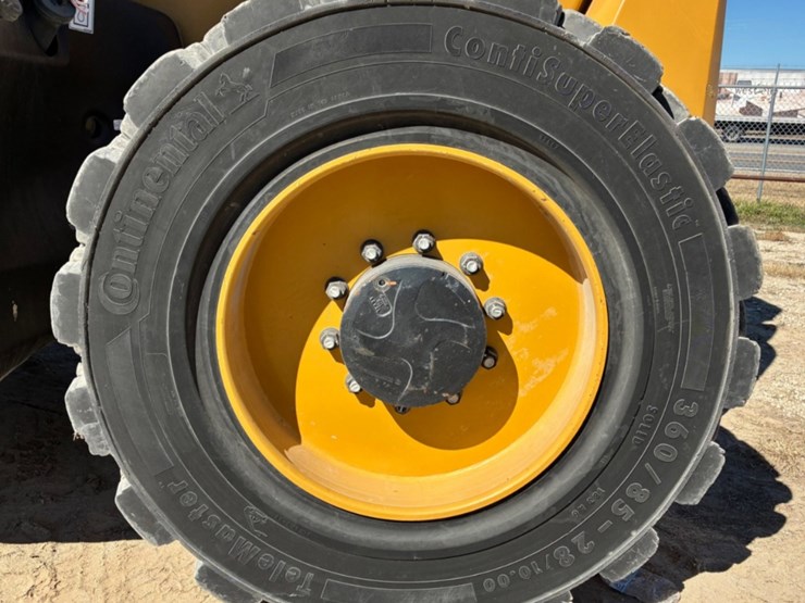 2020-caterpillar-tl1255d-image-7