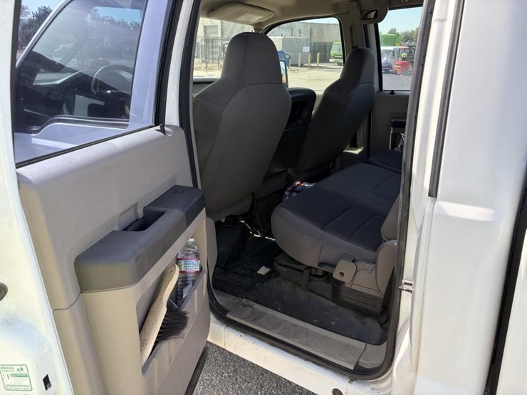 2009-ford-f250-sd-xl-image-11