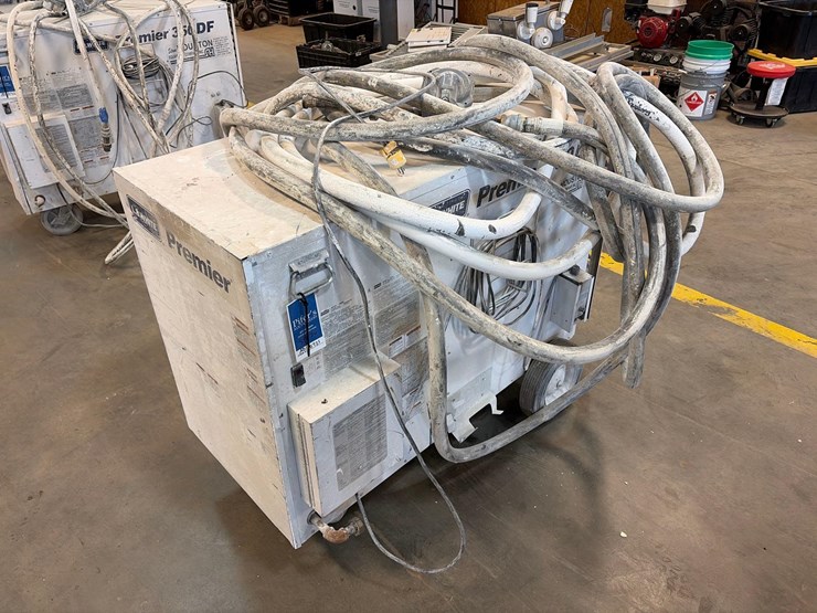 l.b.-white-premier-350df-heater-image-1