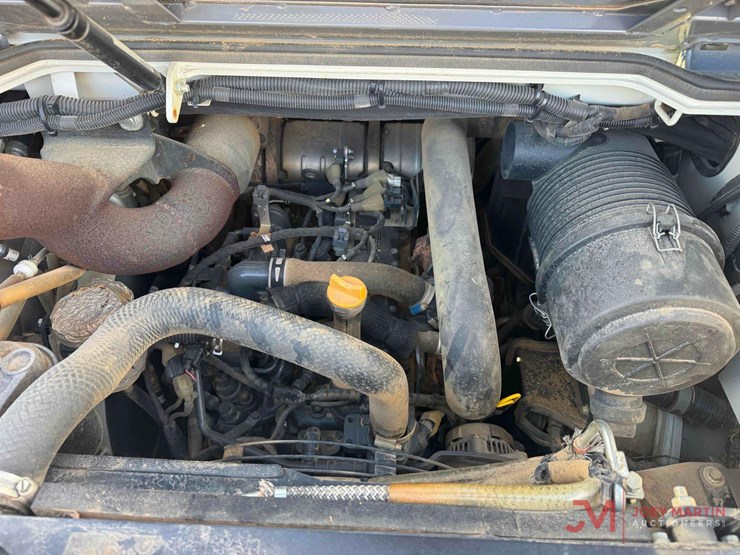 2022-takeuchi-tl6r-image-12