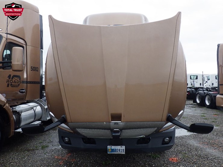 2022-kenworth-t680-image-26