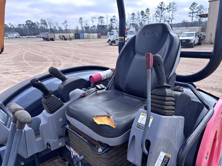 kubota-kx040-4-image-17