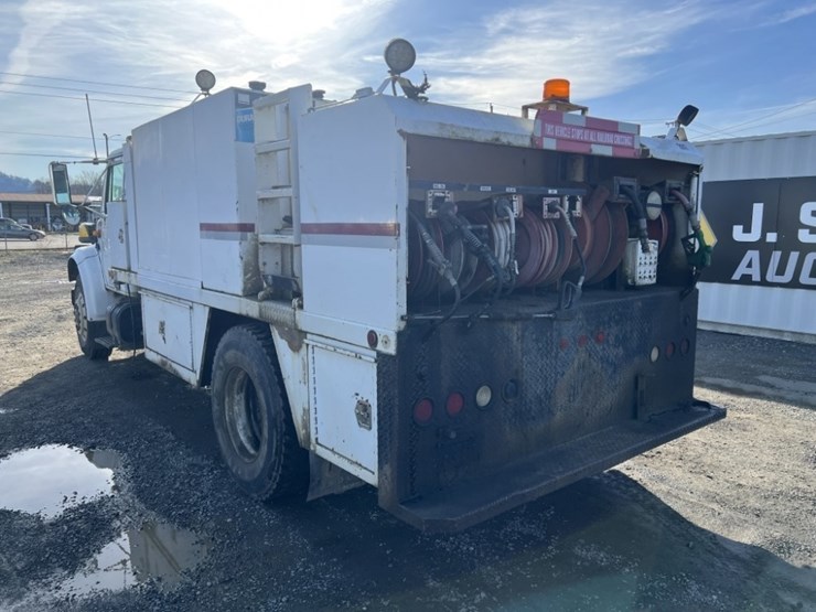 1990-international-4900-image-6