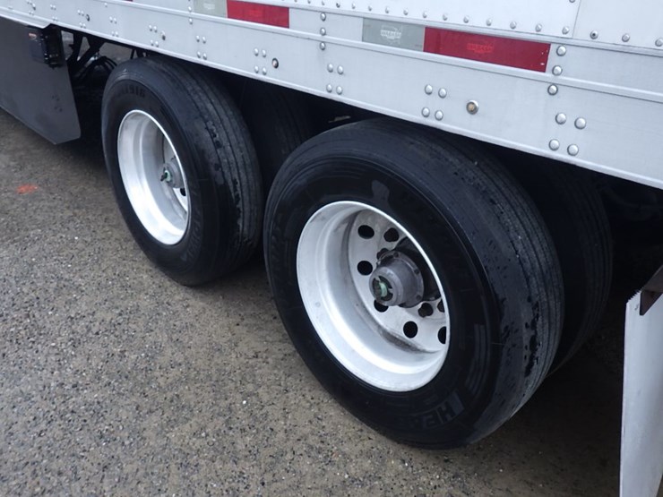 2016-utility-3000r-image-26