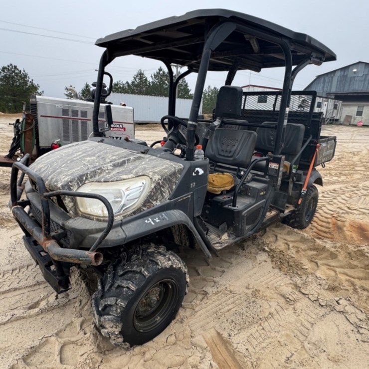 2018 KUBOTA RTVX1140