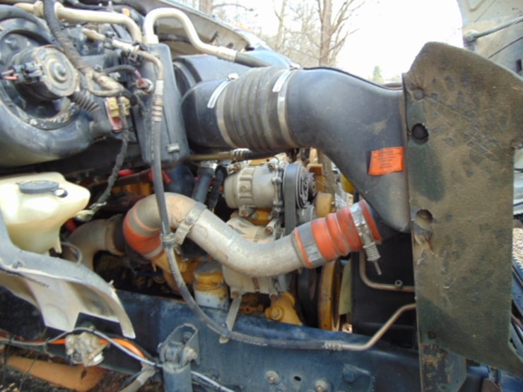 2004-ford-f750-image-13