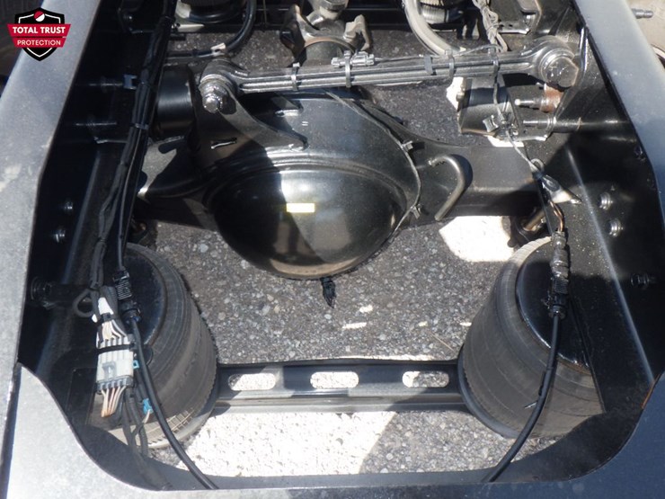 2023-mack-anthem-image-9