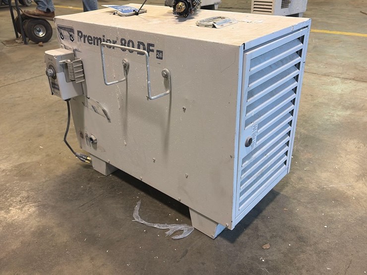 l.b.-white-premier-80df-heater-image-4