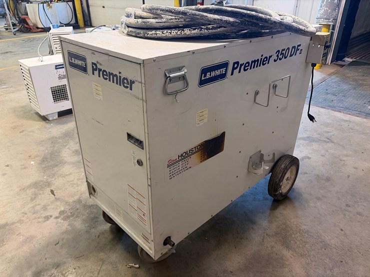 l.b-white-premier-350df-heater-image-1
