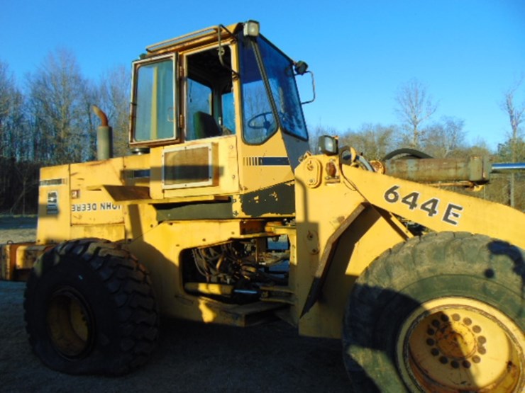 deere-644e-image-14