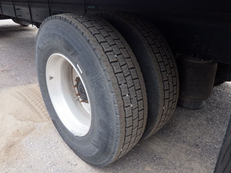 2022-international-mv607-image-13