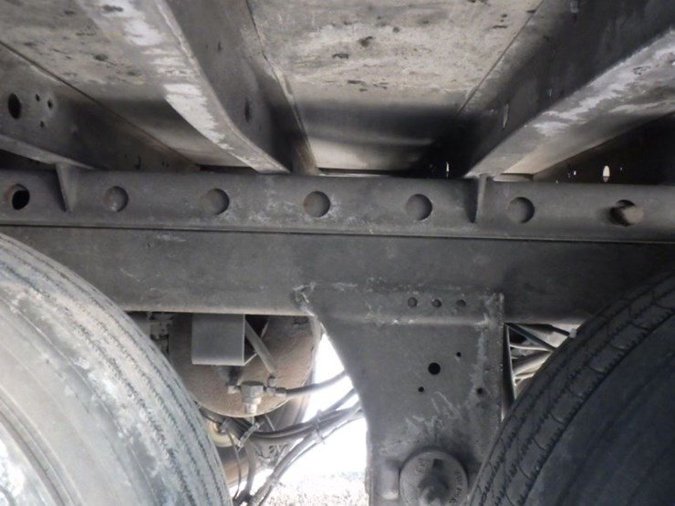 2016-utility-3000r-image-14