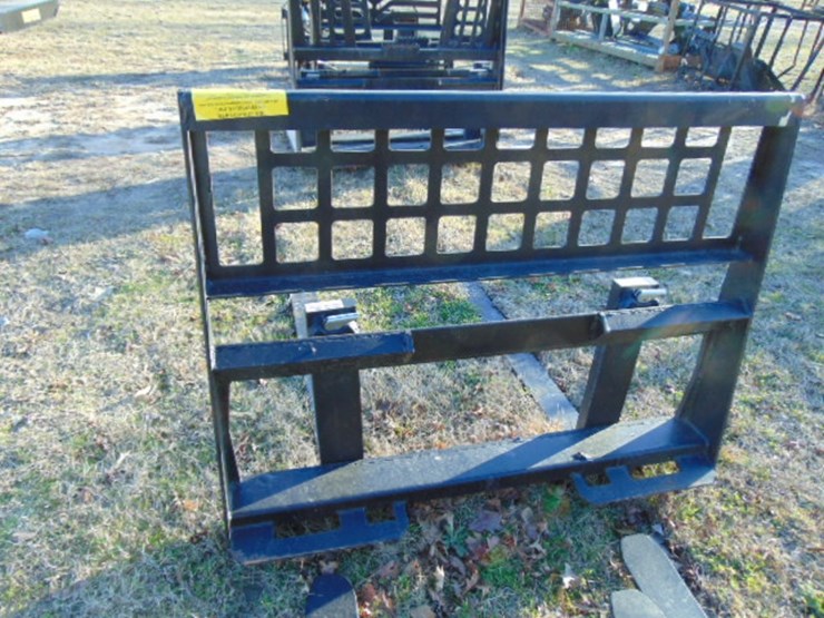 solid-back-skid-steer-forks-image-2