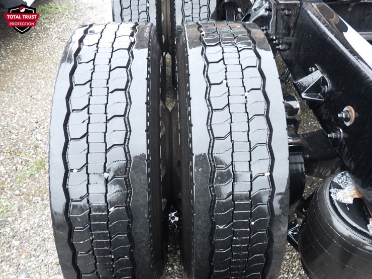 2022-kenworth-t680-image-15