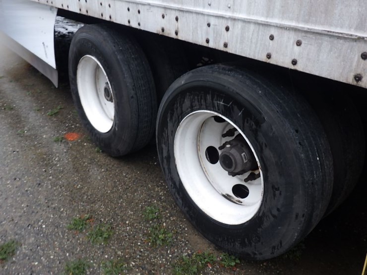 2016-great-dane-champion-se-image-18