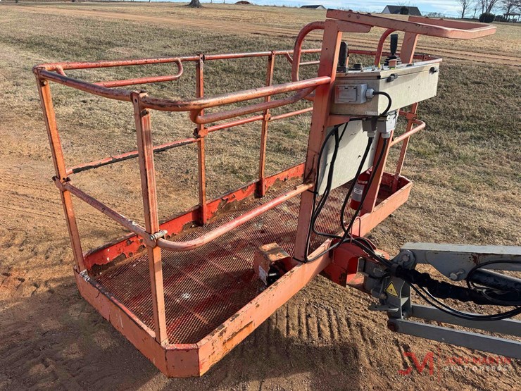 2015-skyjack-sj66t-image-12