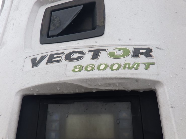 2016-hyundai-reefer-image-26