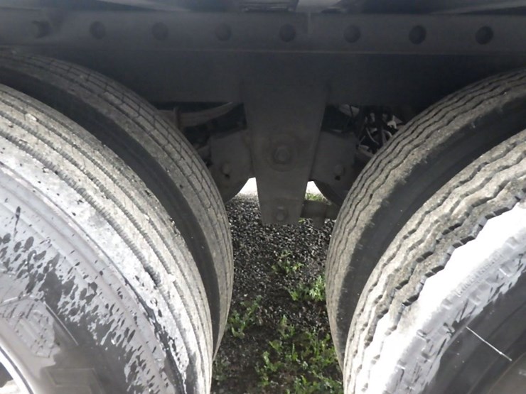 2016-hyundai-reefer-image-19