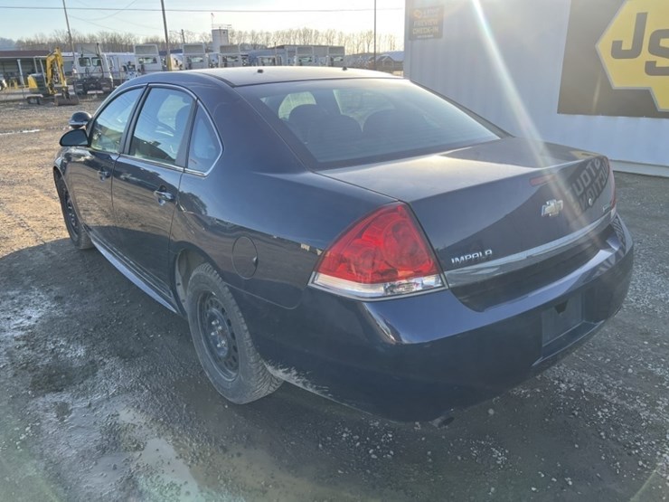 2011-chevrolet-impala-sedan-image-6
