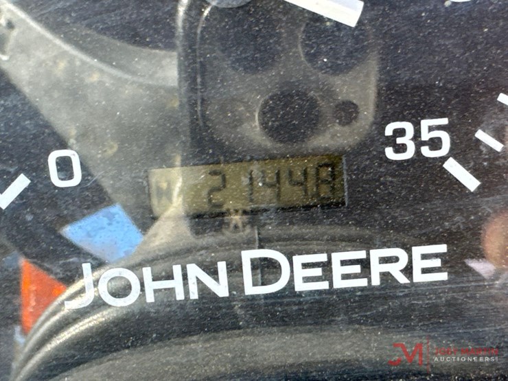 john-deere-4105-image-22