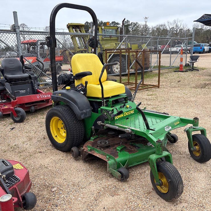 JOHN DEERE 717A
