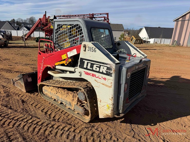 2022-takeuchi-tl6r-image-3