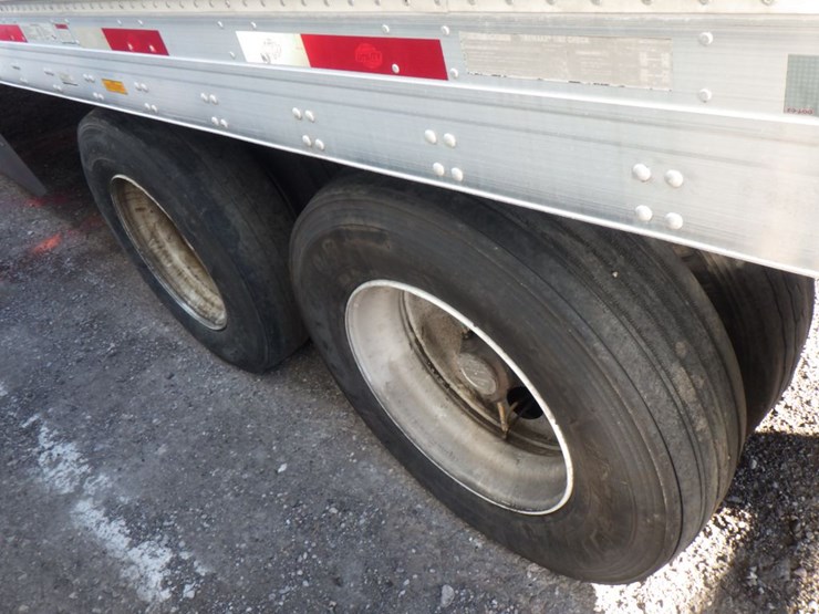 2022-utility-4000d-x-image-13