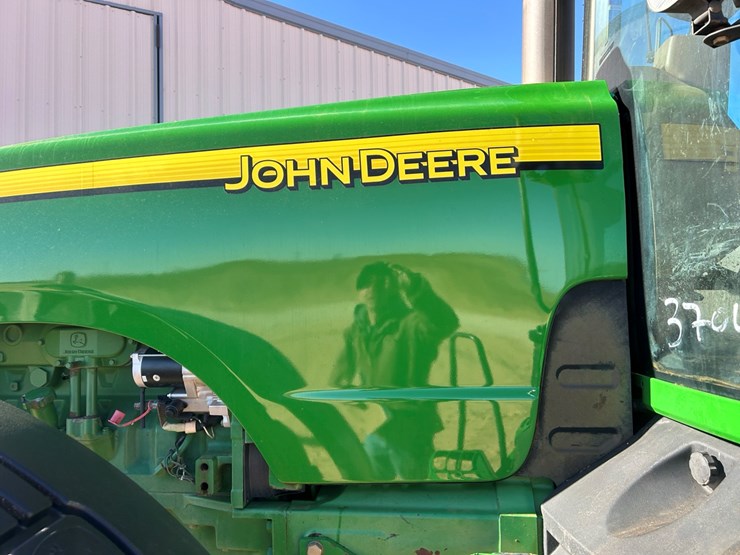 2004-john-deere-8420-image-32