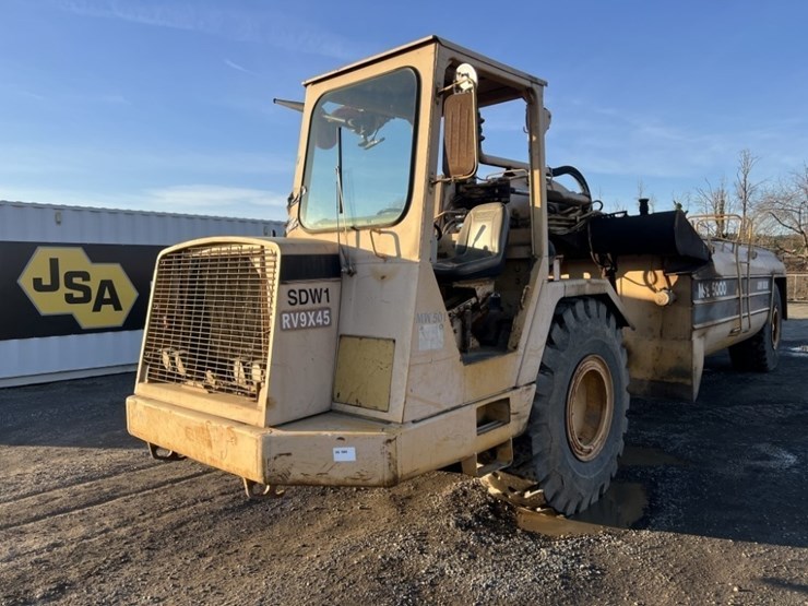 1989-deere-762b-image-1