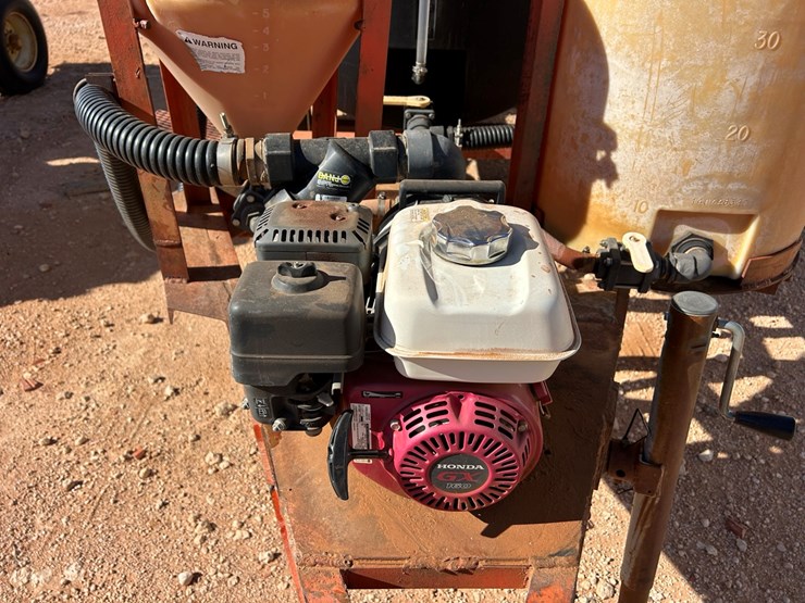 #64-•-sandia-nurse-trailer-image-10