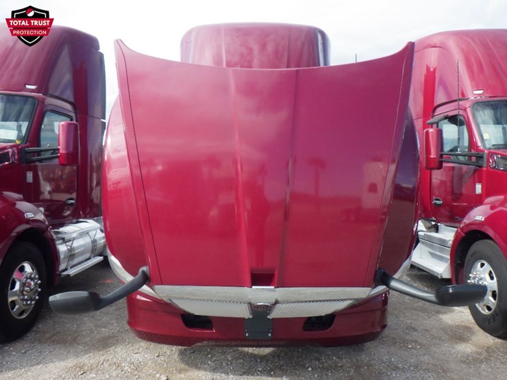 2020-kenworth-t680-image-21