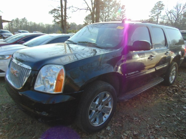 2009-gmc-yukon-xl-image-1